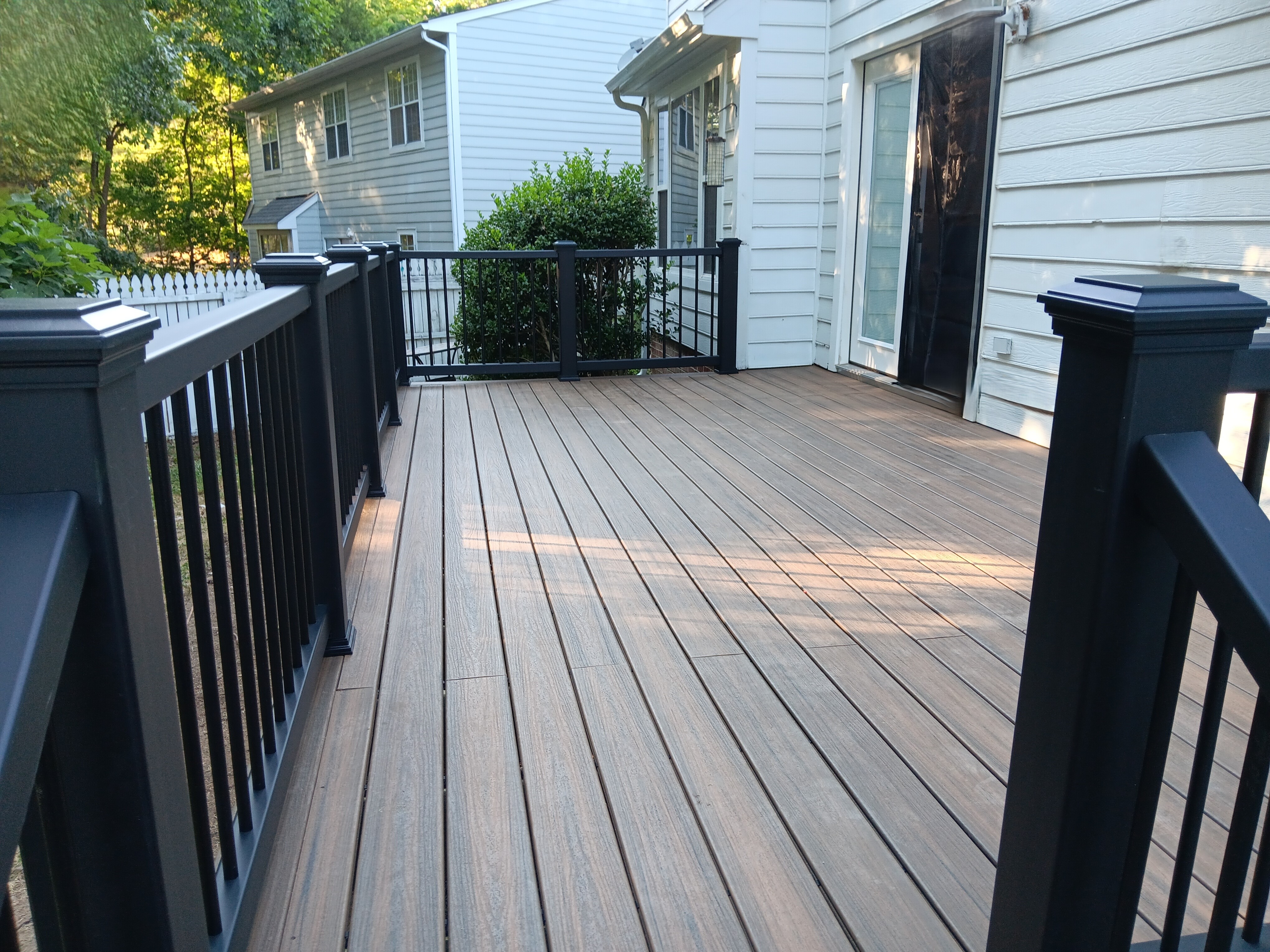 Deck.jpg